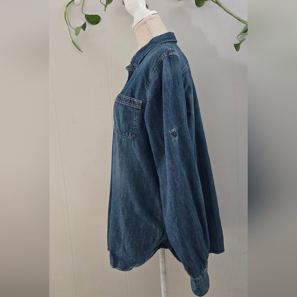 Ralph Laure Womens Denim Button-Down Shirt in Indigo Blue - Picture 2 of 10